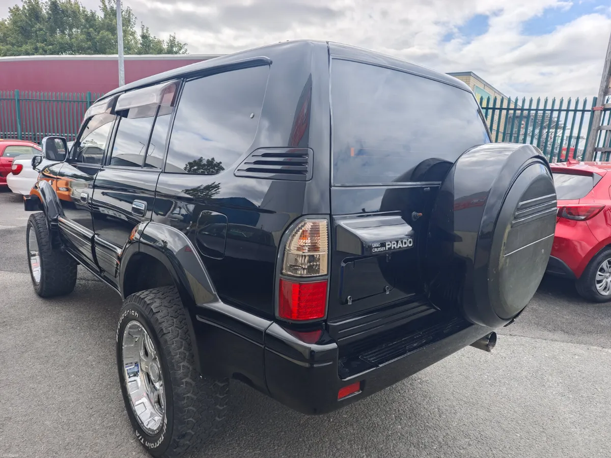 Toyota  Land Cruiser Tax 56 - Image 2