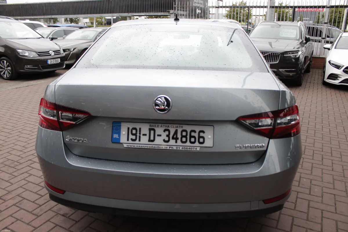 2019 SKODA SUPERB 2.0 TDI 150BHP DSG AMBITION 4DR - Image 5