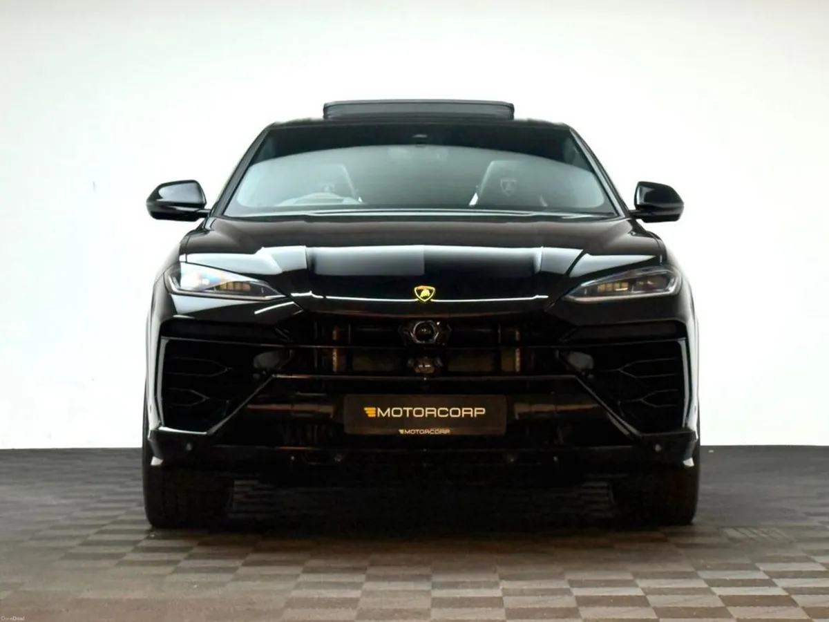 Lamborghini Urus URUS SE 4.0 V8 PHEV - Image 2