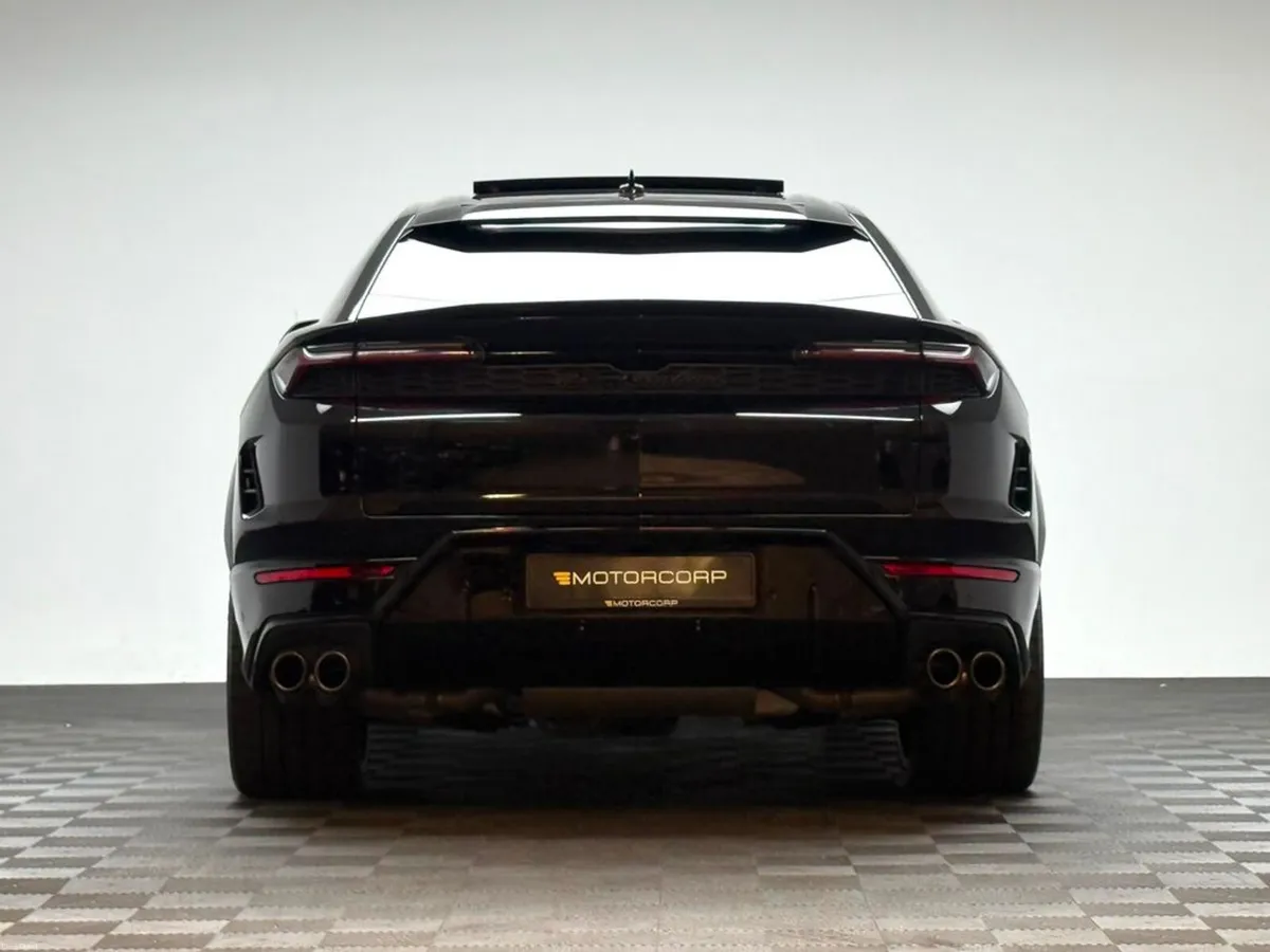 Lamborghini Urus URUS SE 4.0 V8 PHEV - Image 6