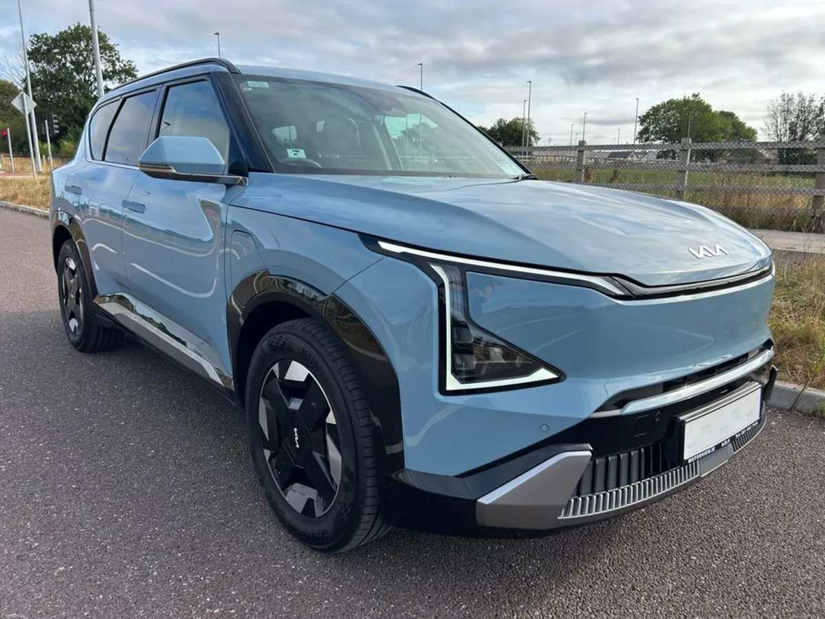 Kia EV5 Earth 3 *OVER 500KM RANGE* *7 years Kia Wa - Image 3