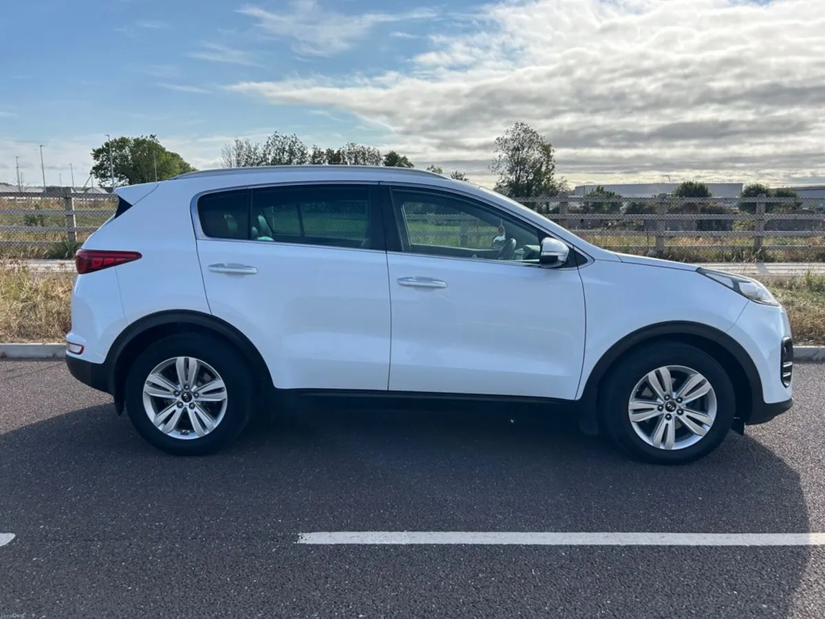 Kia Sportage Platinum S SAM 5DR - Image 2
