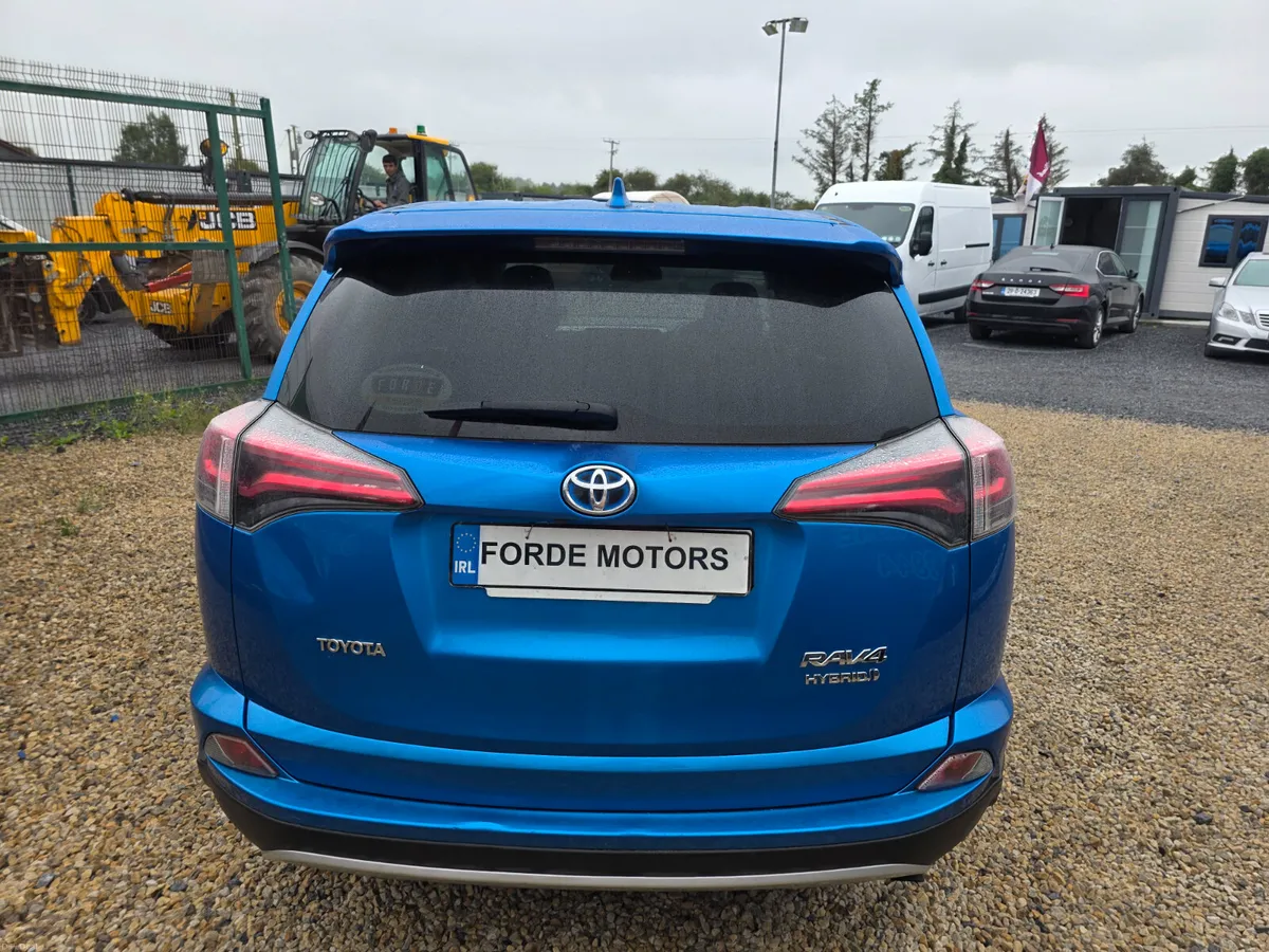 Toyota RAV4 2016 - Image 5