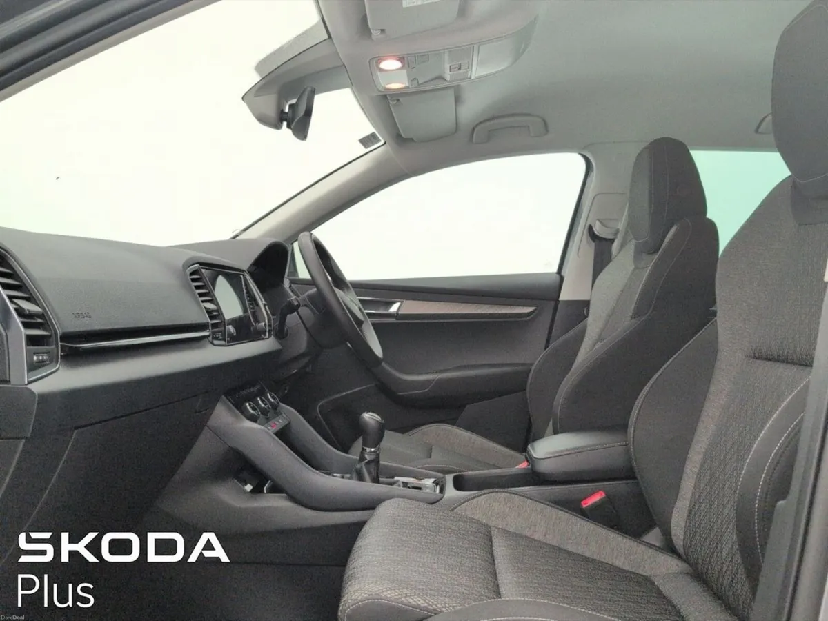 Skoda Karoq SELECTION+ 2.0TDI 115HP *ADAPTIVE CRUI - Image 4