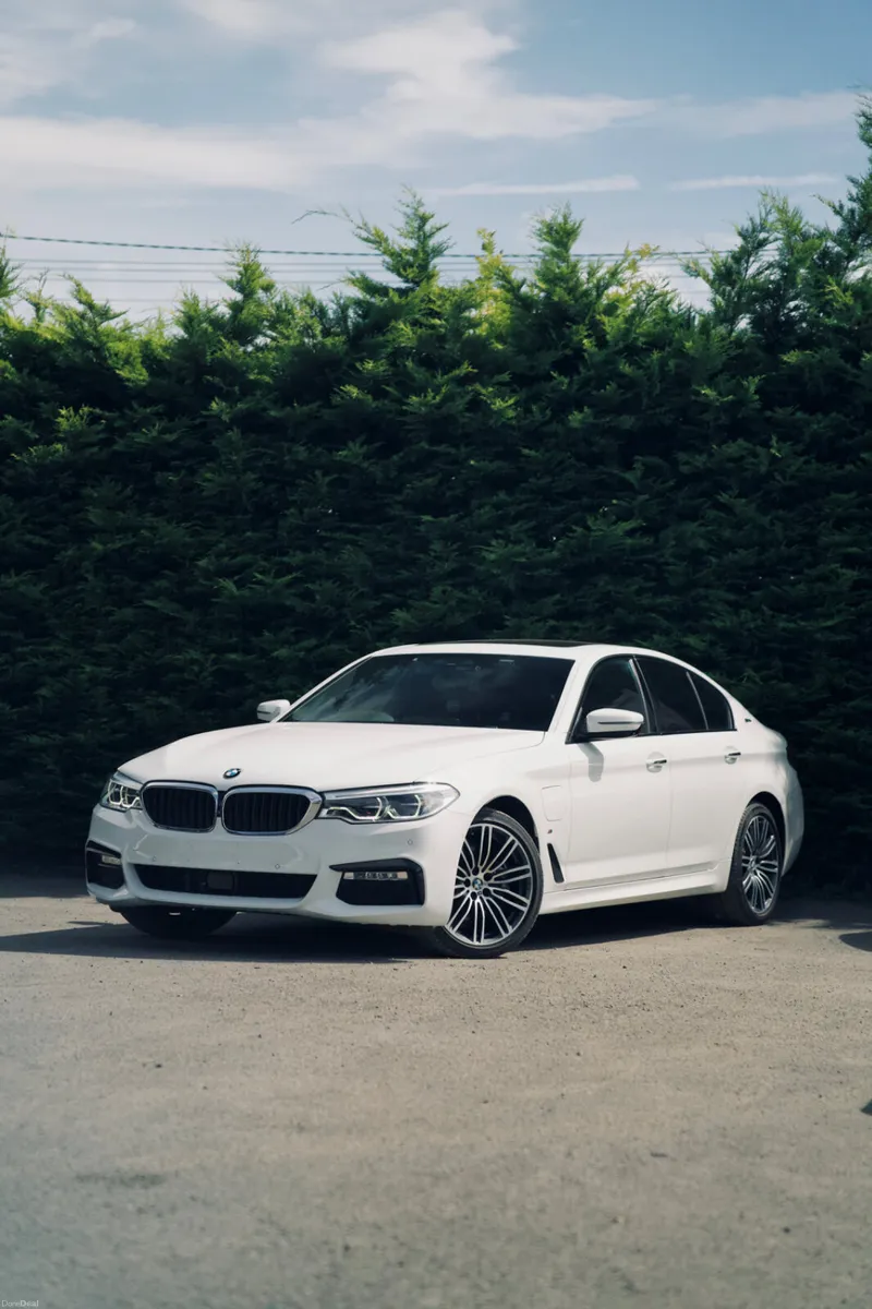 BMW 530e M Sport 2017 | Premium Plug-in Hybrid - Image 1