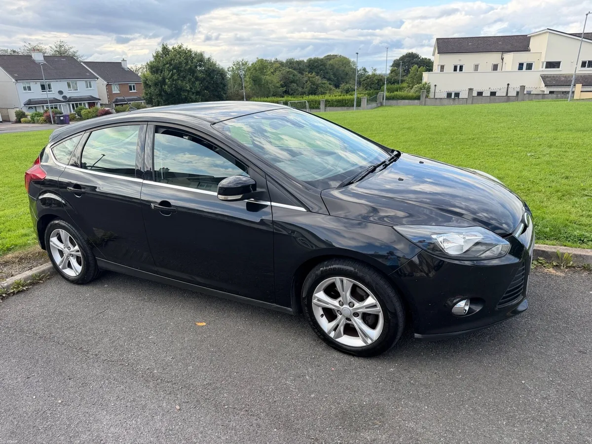 FORD FOCUS - Image 2