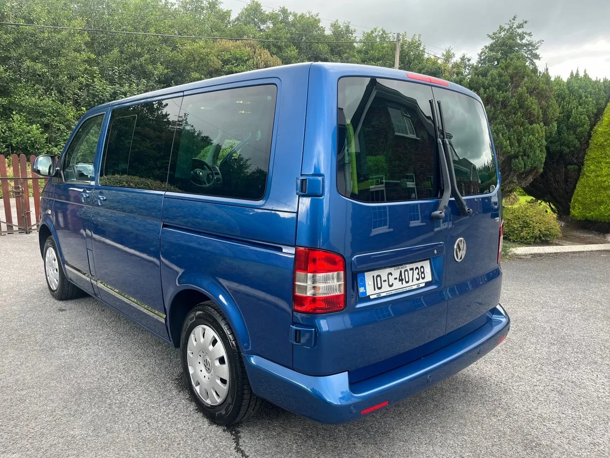 Volkswagen Shuttle 2.0 Auto - only 51k Miles - - Image 5