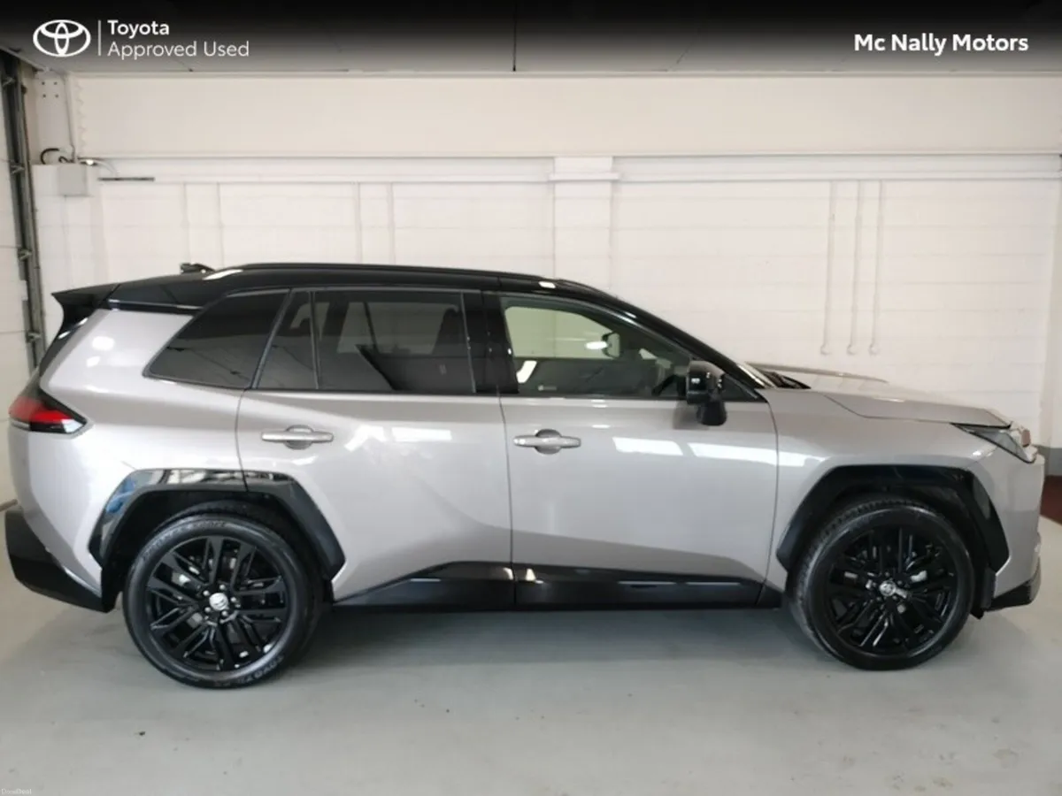 Toyota RAV4 HEV Sport Launch Edition Bi-Tone Demo - Image 3