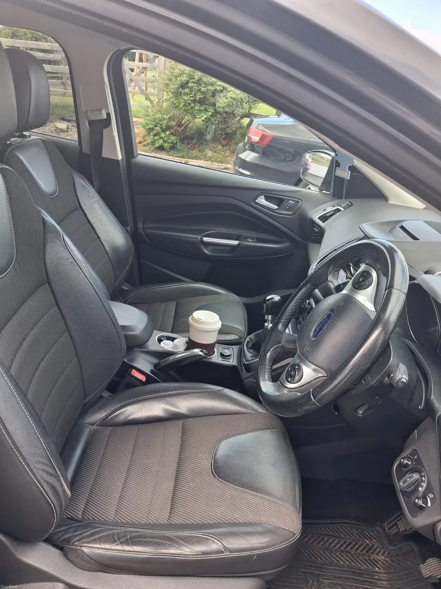 2016 Ford Kuga - Image 4