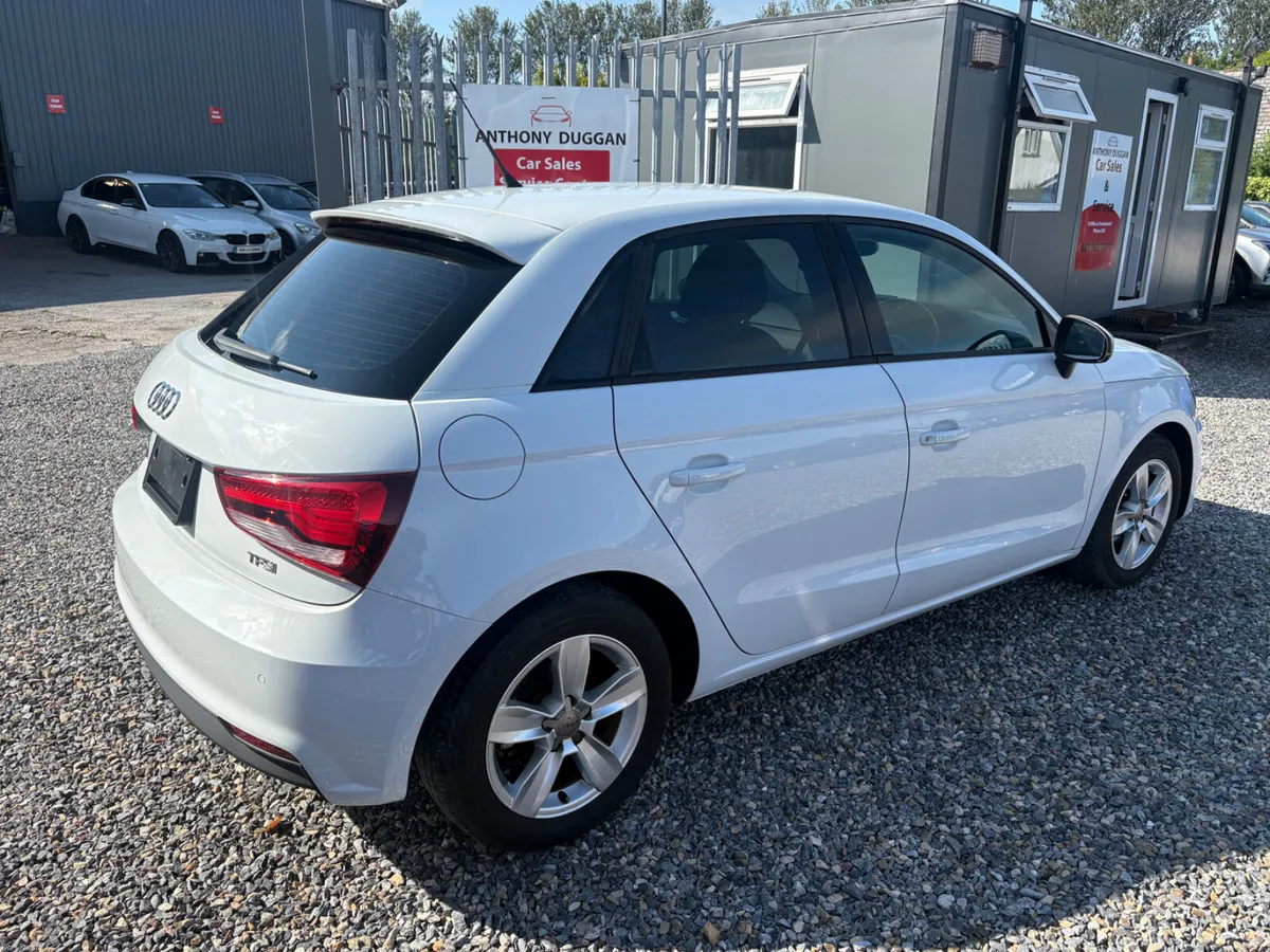 Audi A1 1.0 Automatic Se - Image 3