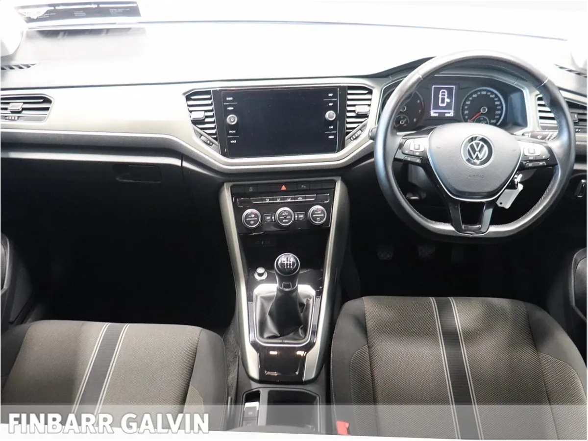 VW T-Roc 1.0 TSI 110bhp Design - Image 4