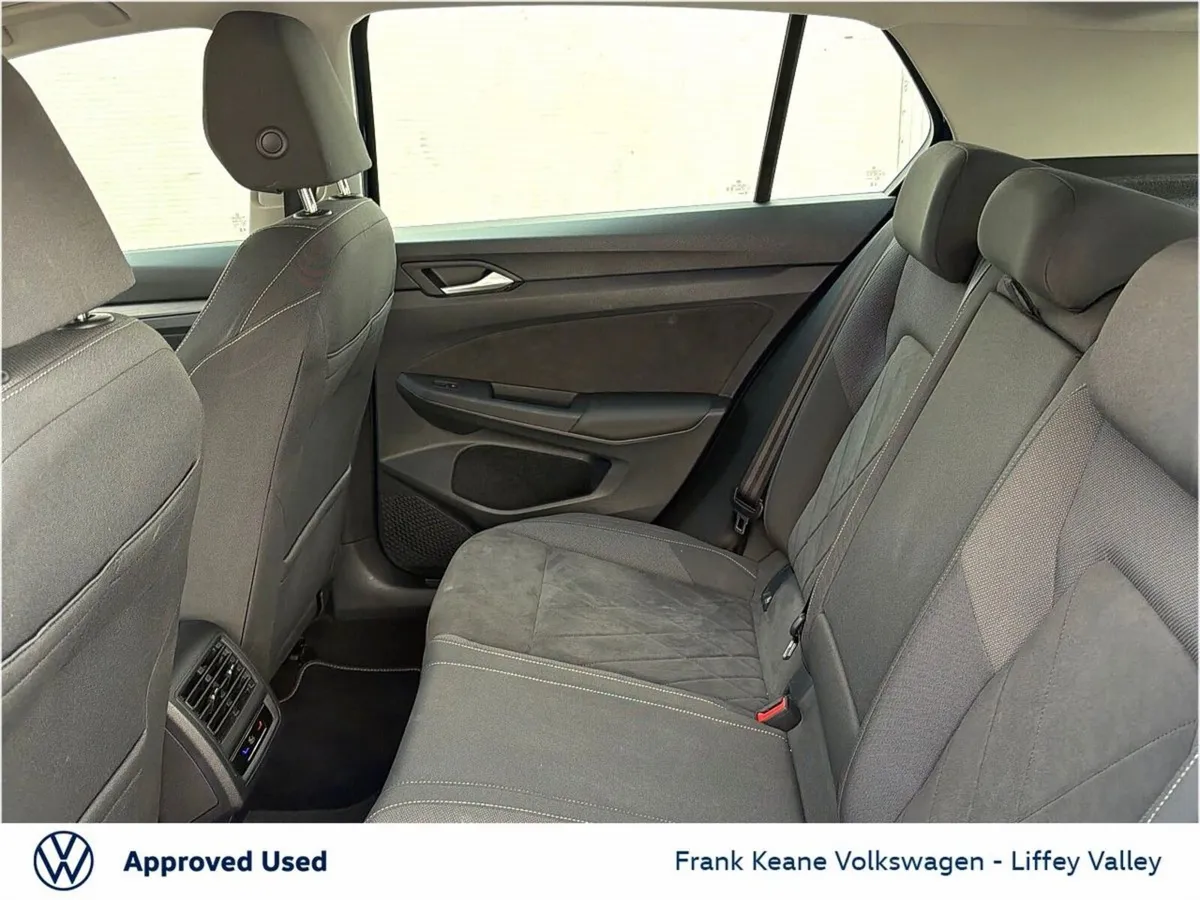 Volkswagen Golf STYLE 1.5 TSI 130HP *ATLANTIC BLUE - Image 6