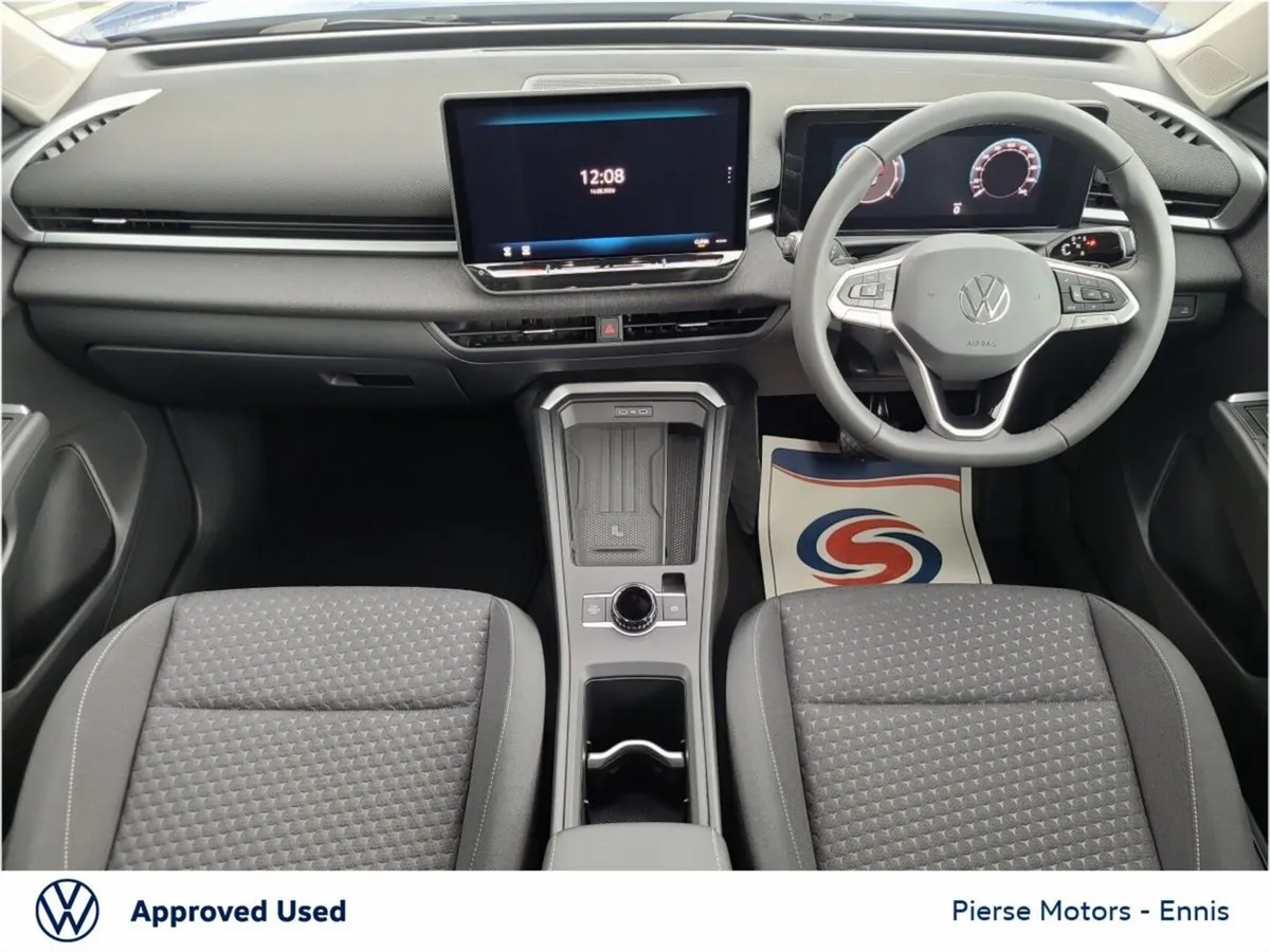 Volkswagen T-Roc LIFE 1.5TSI 116HP MHEV - Image 4