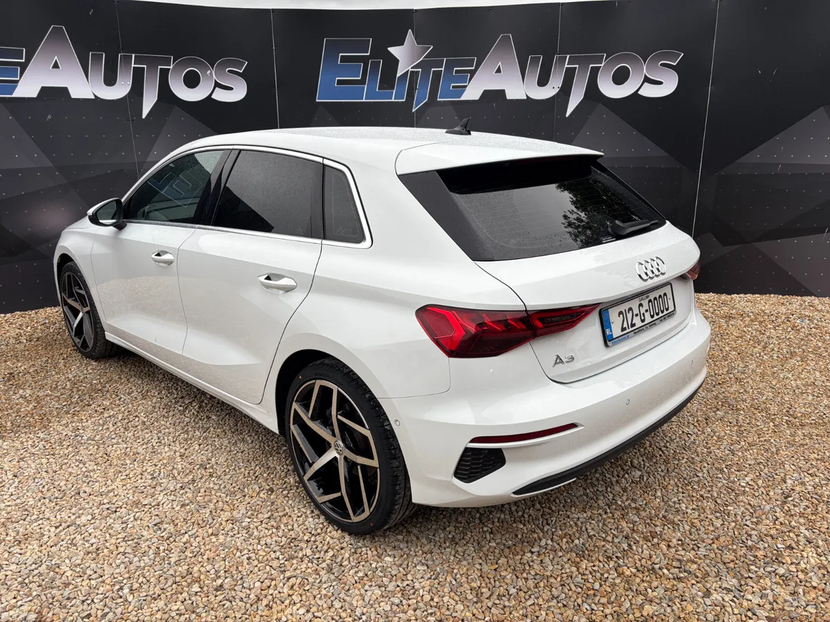 Audi A3 30 TFSI S Tronic 1.0 2021 - Image 3