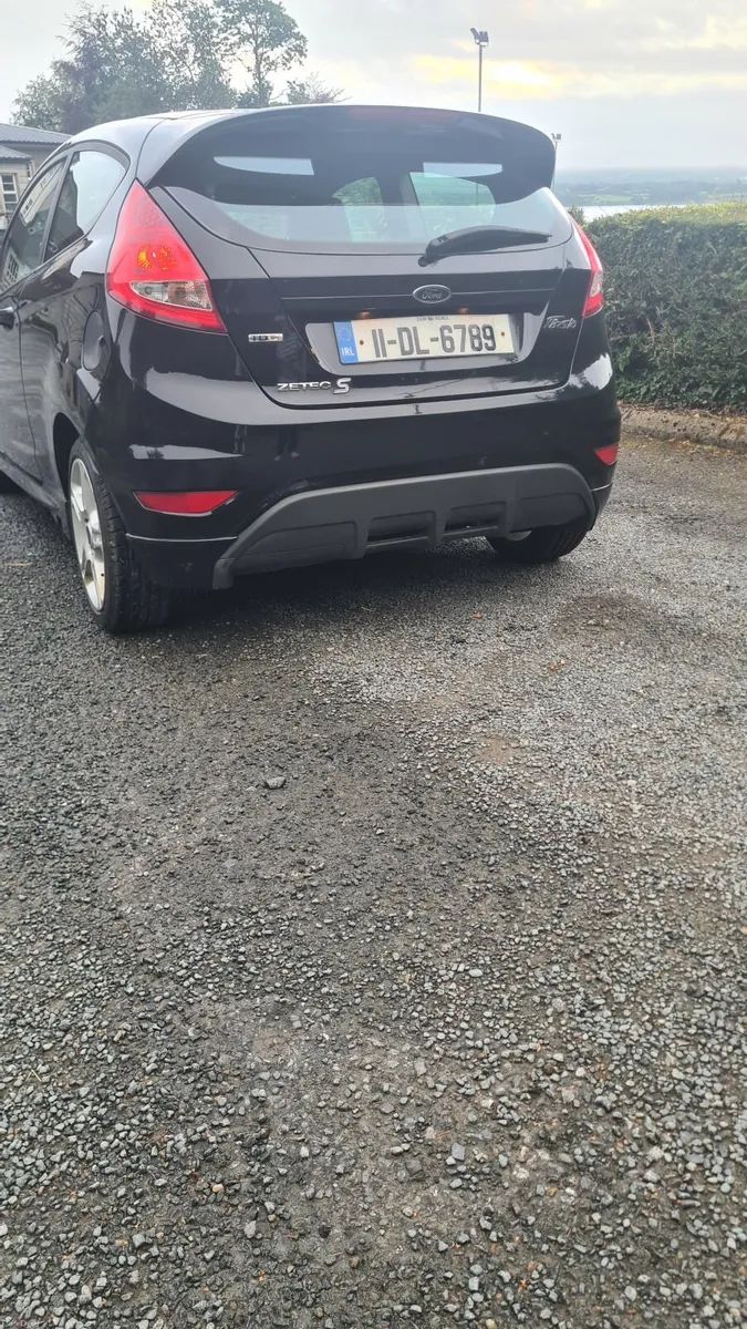 Ford Fiesta 2011 - Image 4