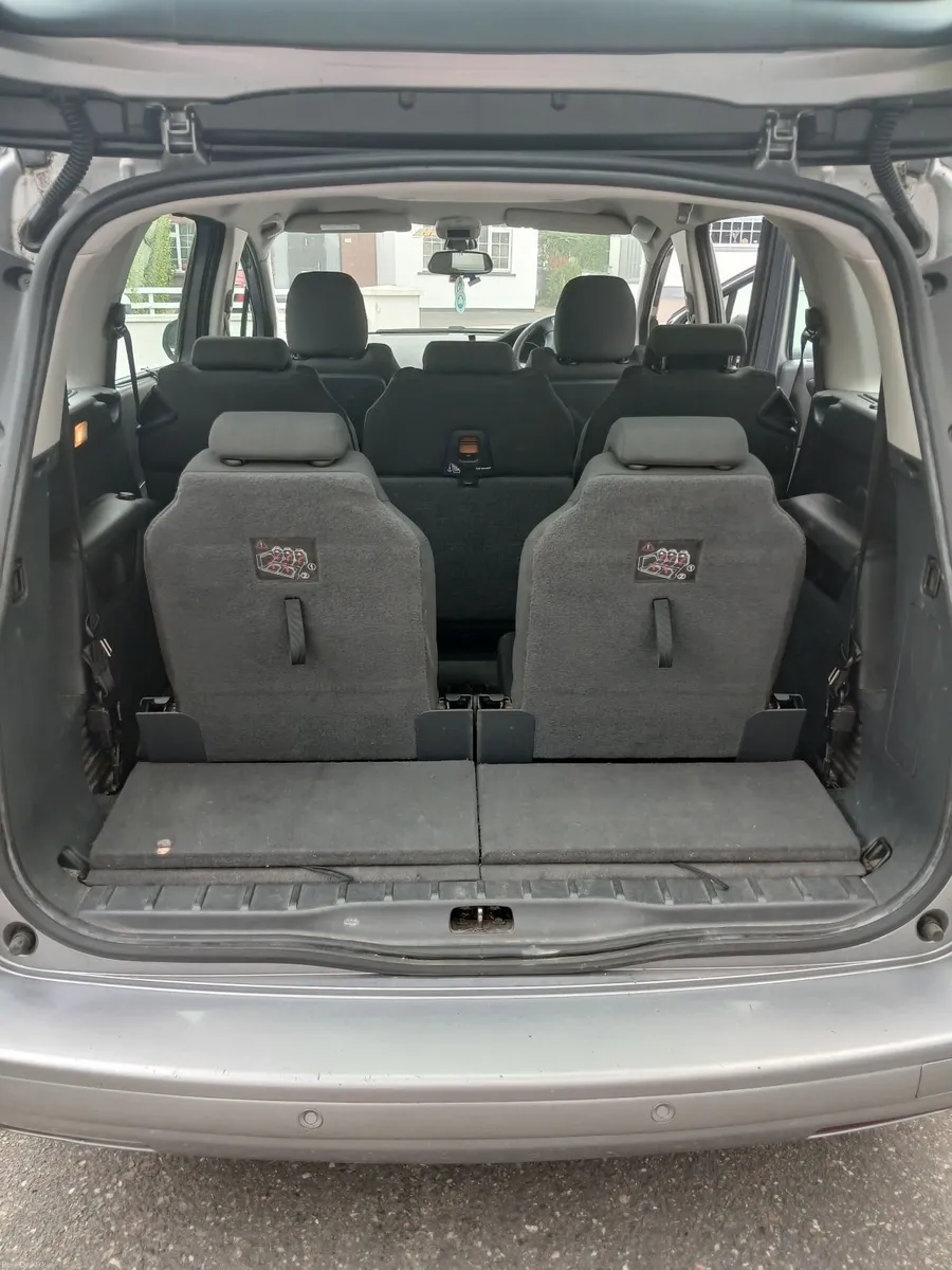 NCT 07/27 Peugeot 5008 - Image 6