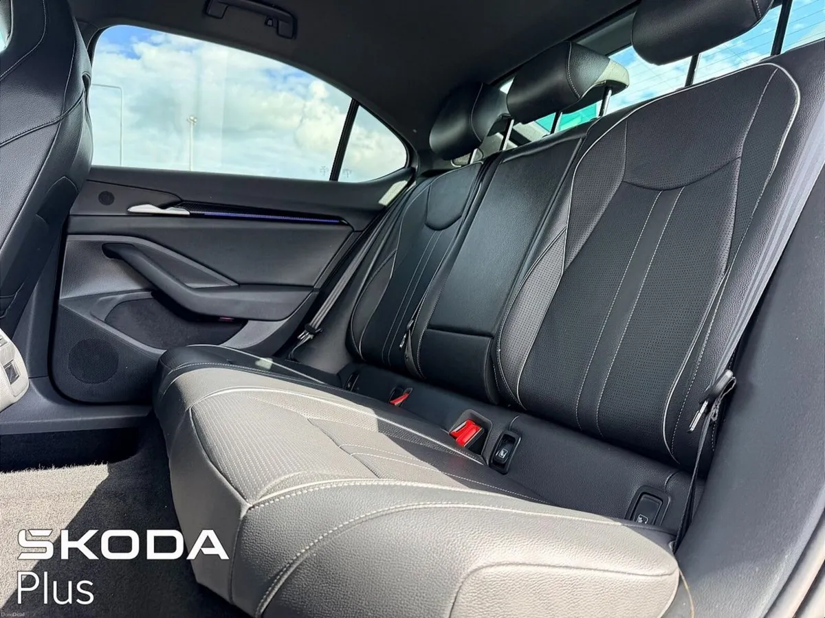Skoda Superb Sportline 2.0 TDI 150HP DSG - Image 6