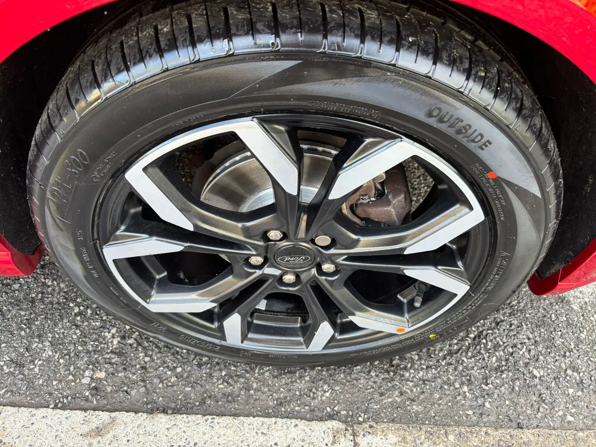 2022 Ford Puma 1.0L EcoBoost mHEV 125 PS ST Line - Image 6