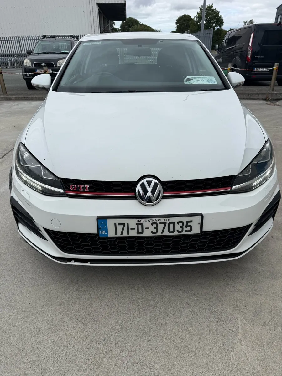 Volkswagen Golf Van - Image 1