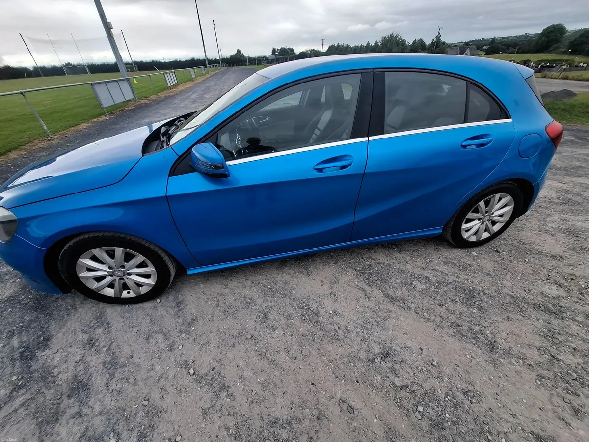 Mercedes-Benz A-Class 2015 - Image 6