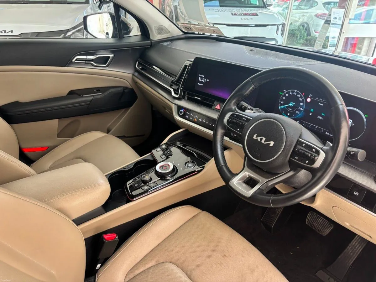Kia Sportage K4 PHEV Automatic - Image 6