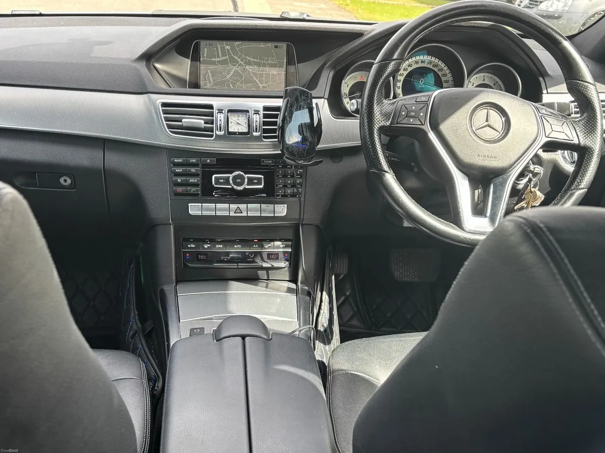 Mercedes-Benz E-Class 2015: Drives Perfectly - Image 6