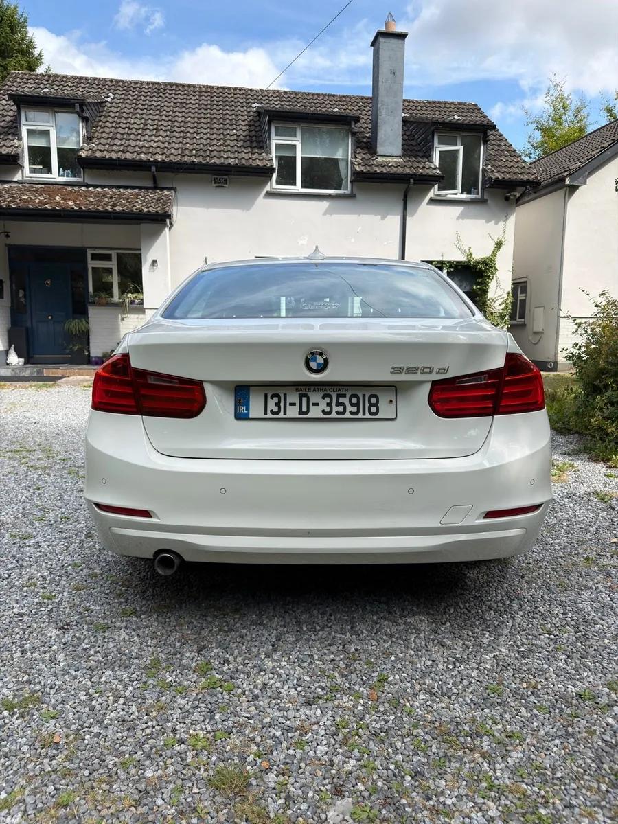 BMW 320D (High spec) - Image 5