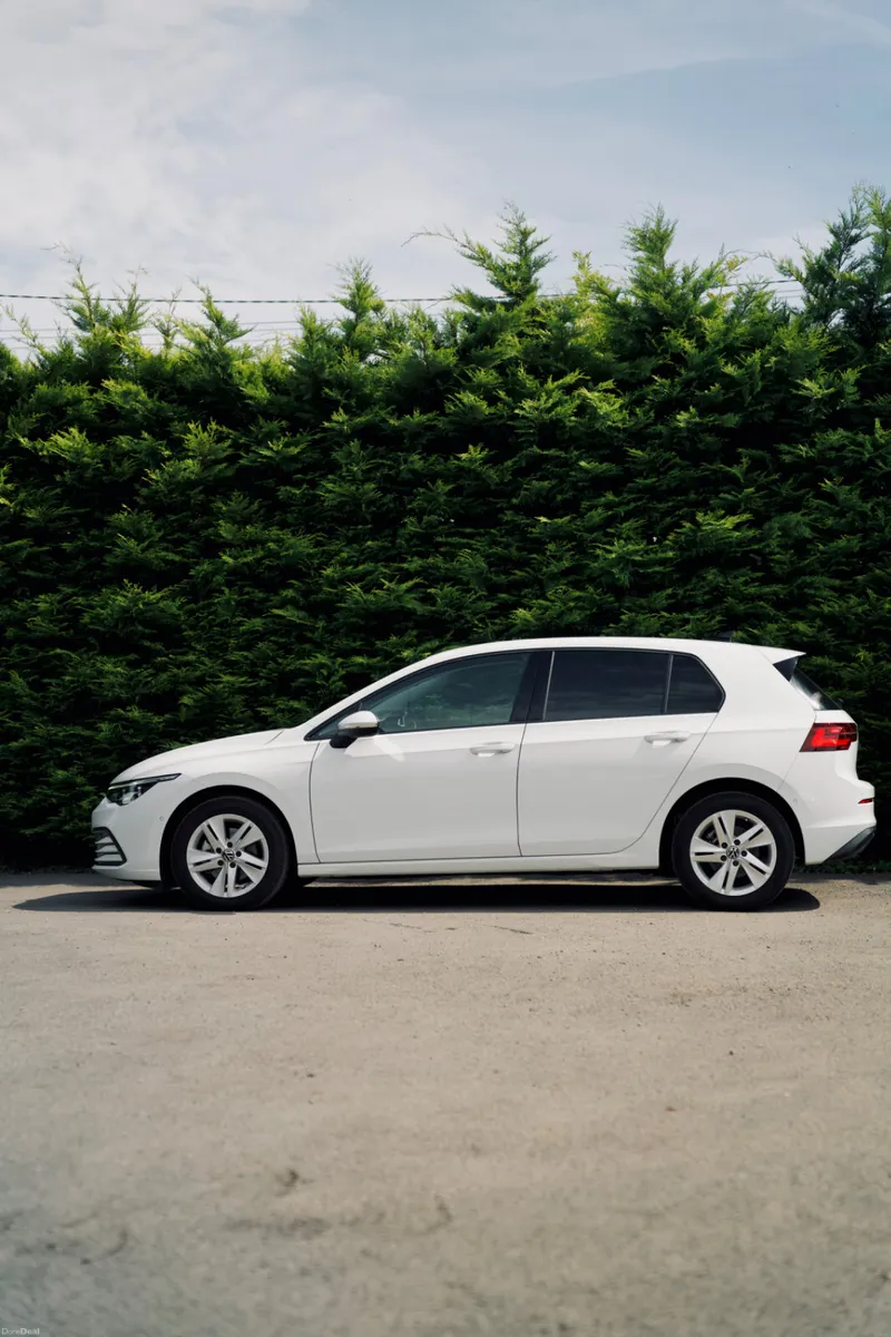 Volkswagen Golf eTSI 2021 |Modern Hybrid Hatchback - Image 2