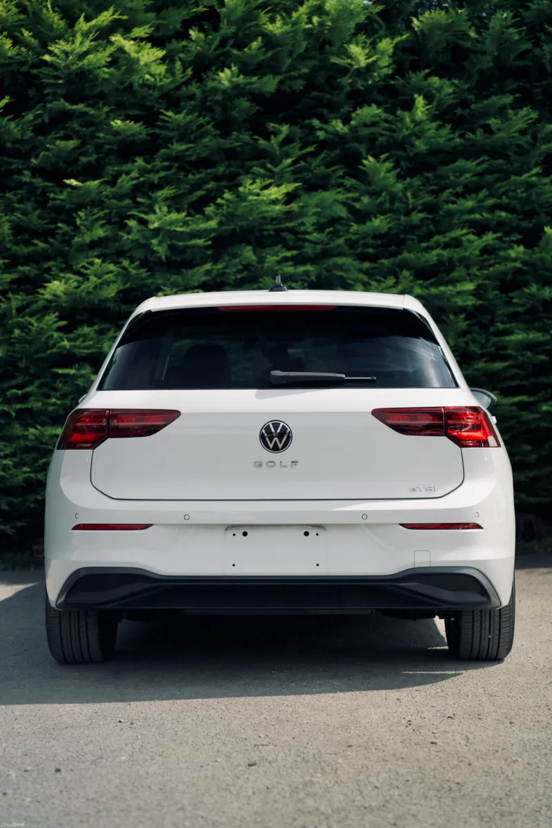 Volkswagen Golf eTSI 2021 |Modern Hybrid Hatchback - Image 4