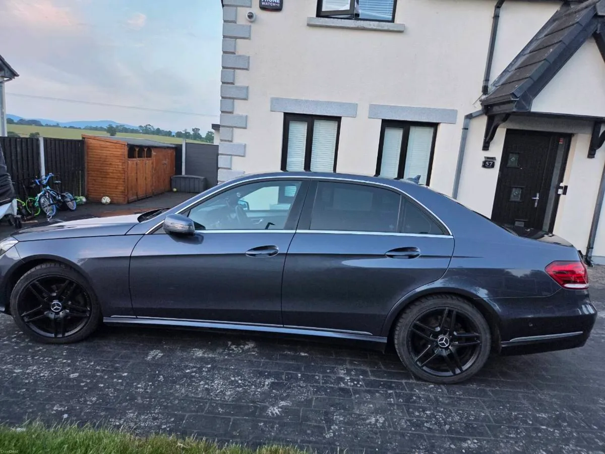 Mercedes-benz E220 2016 Bluetech SE 4DR Auto - Image 3