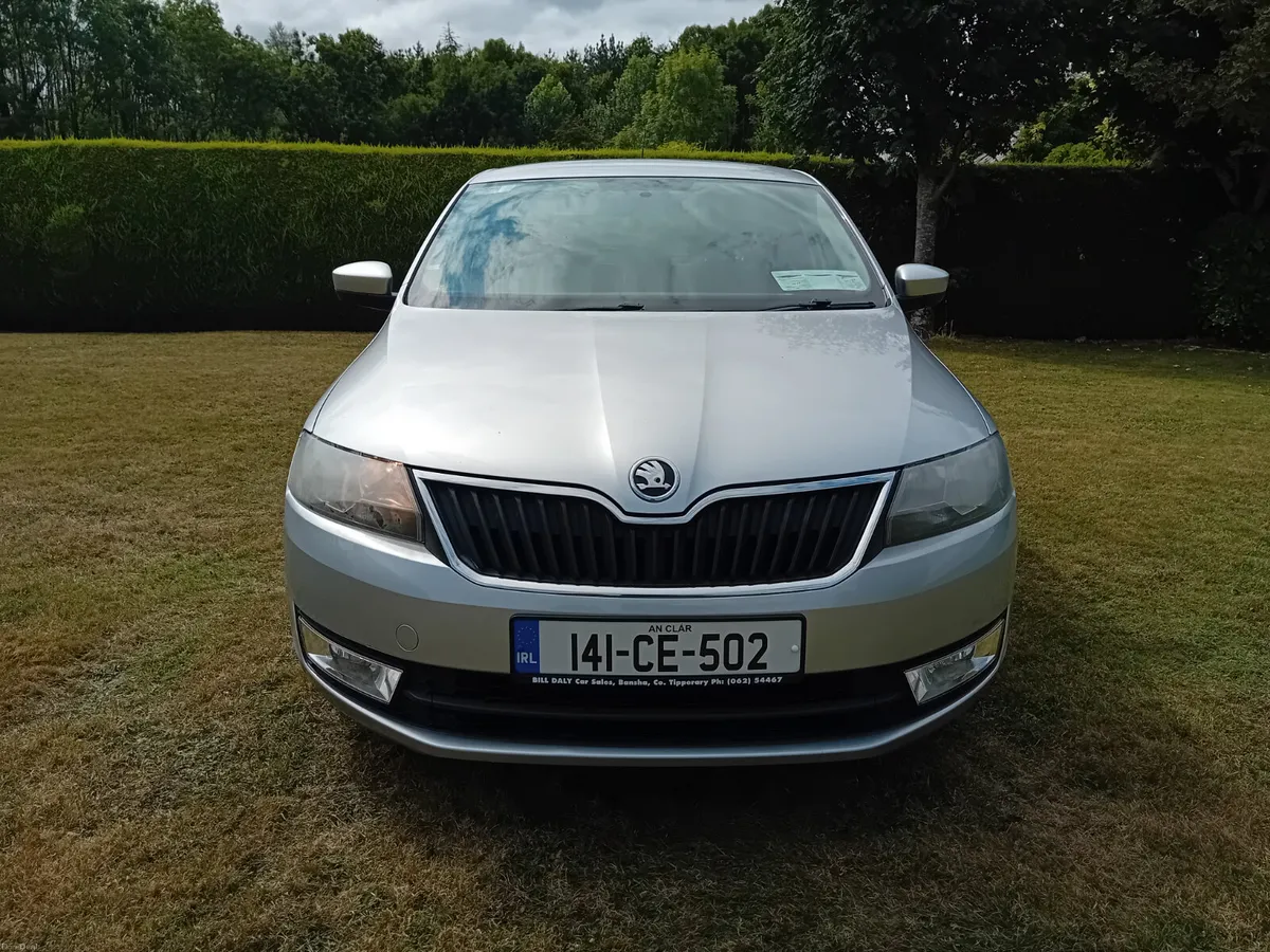 Skoda Rapid 2014 - Image 2