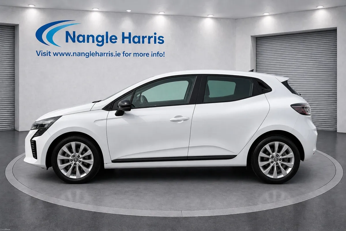 Renault Clio 2024 - Image 2