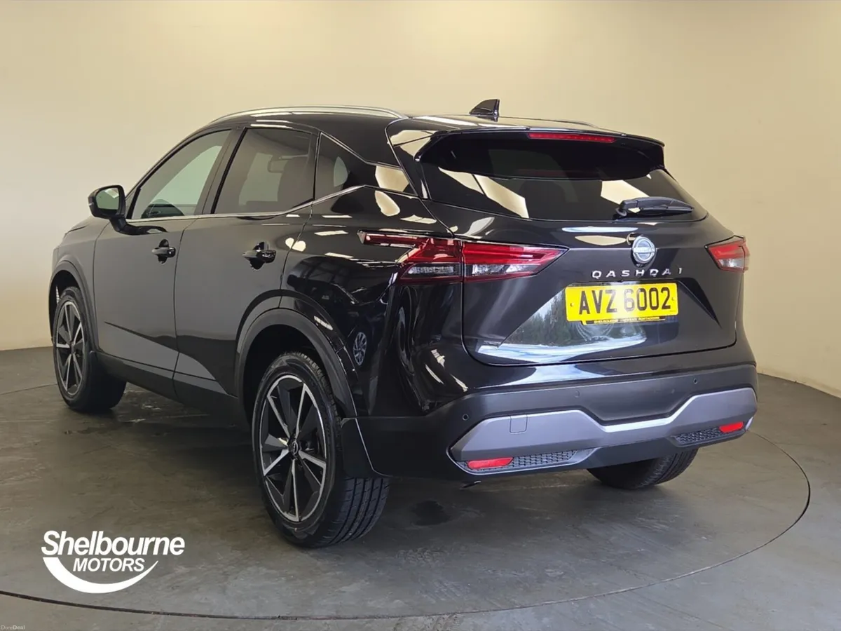 Nissan Qashqai Hatchback Tekna - Image 2
