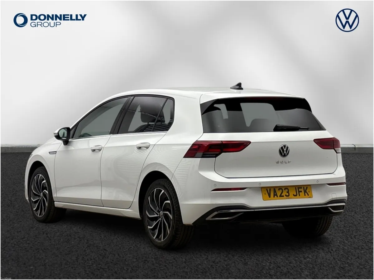 Volkswagen Golf Hatchback Style Edition - Image 3