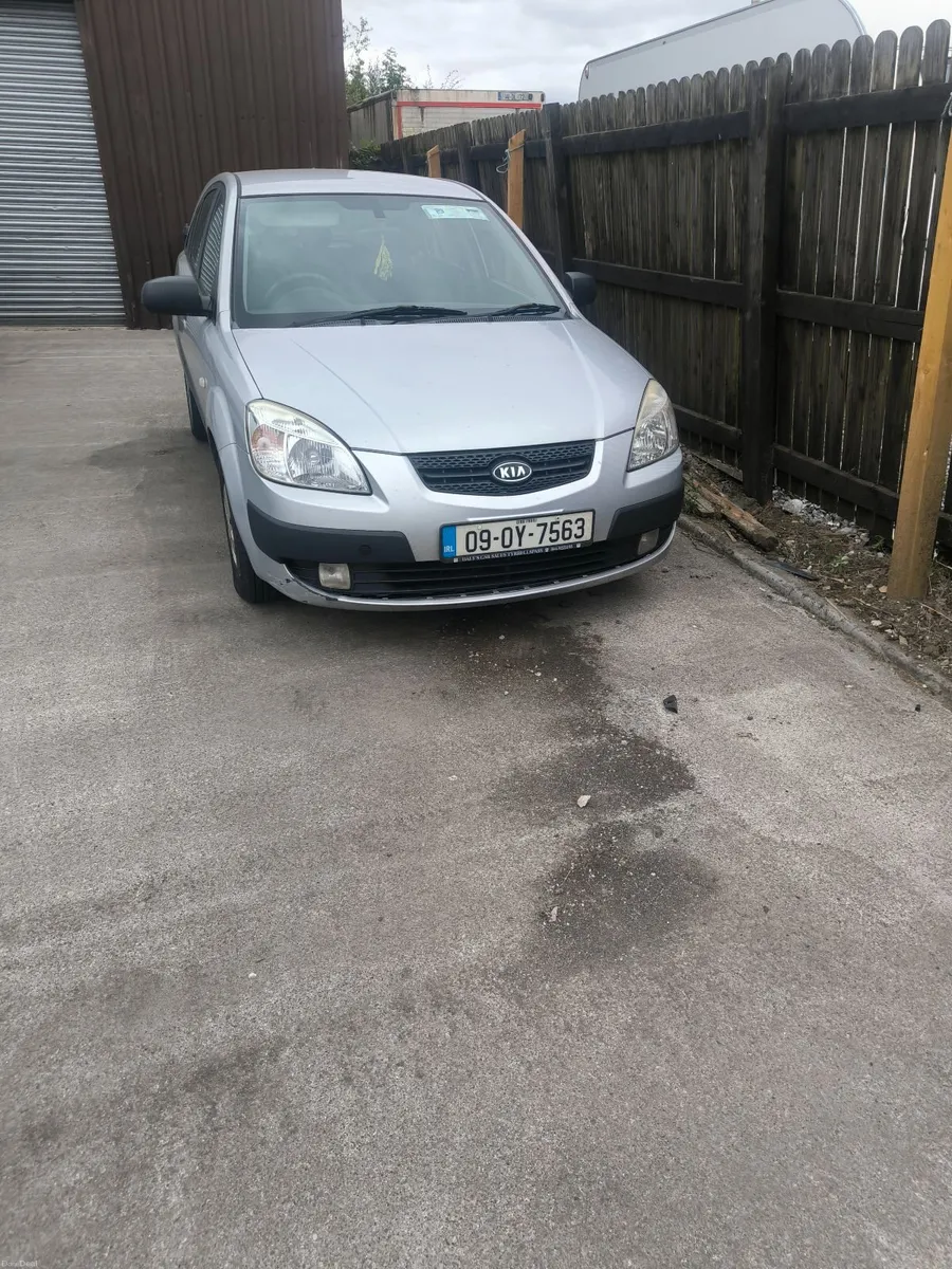 Kia Rio 2009 - Image 1
