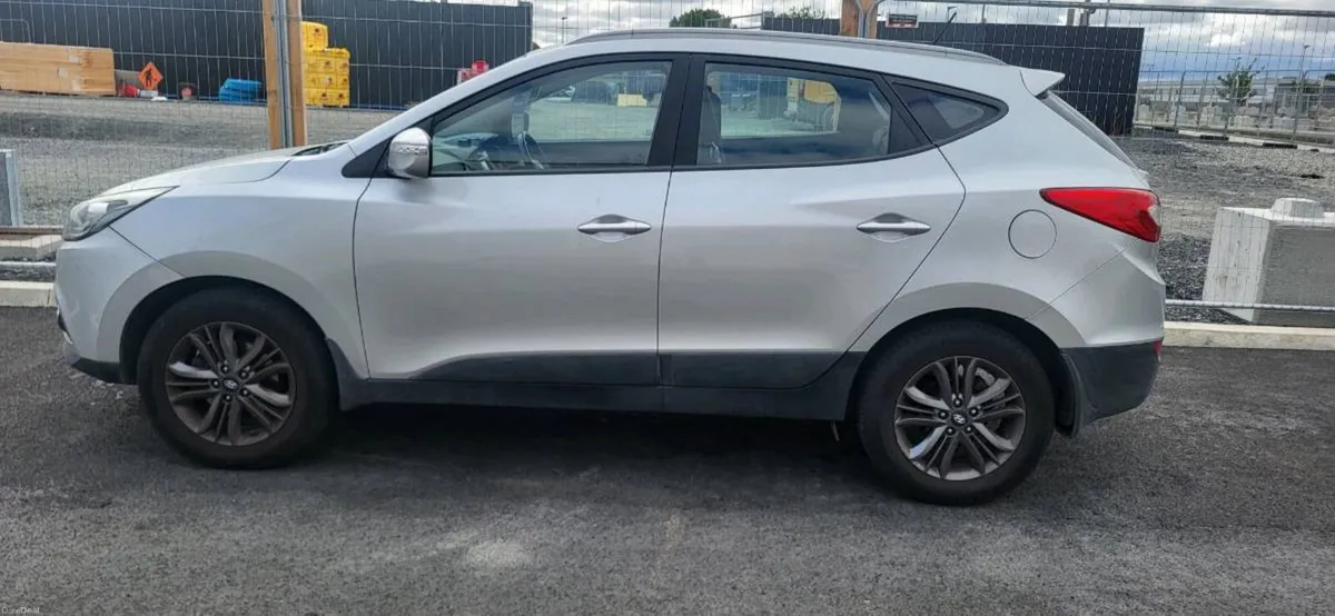 141 hyundai ix35 - Image 2