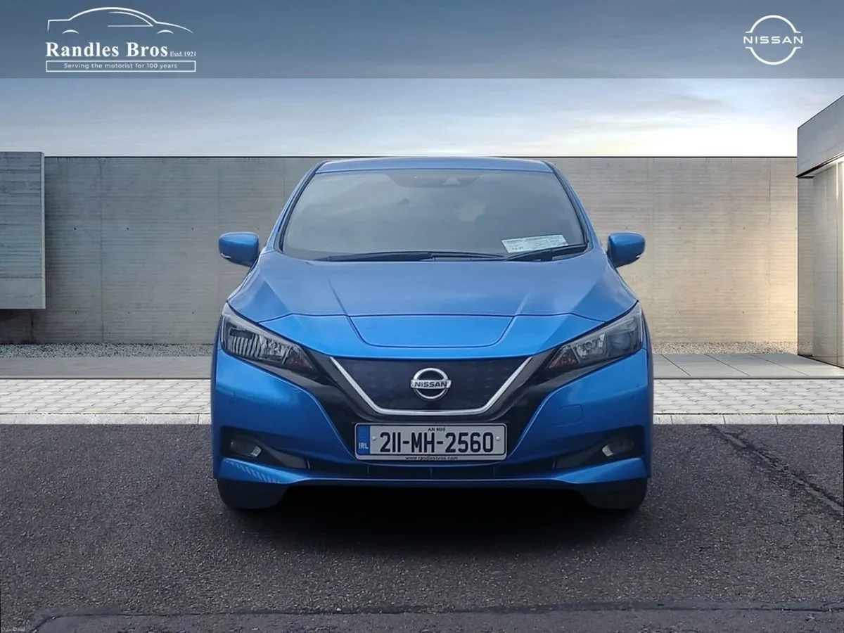 Nissan Leaf Leaf SV Premium 40 kWh - Image 4