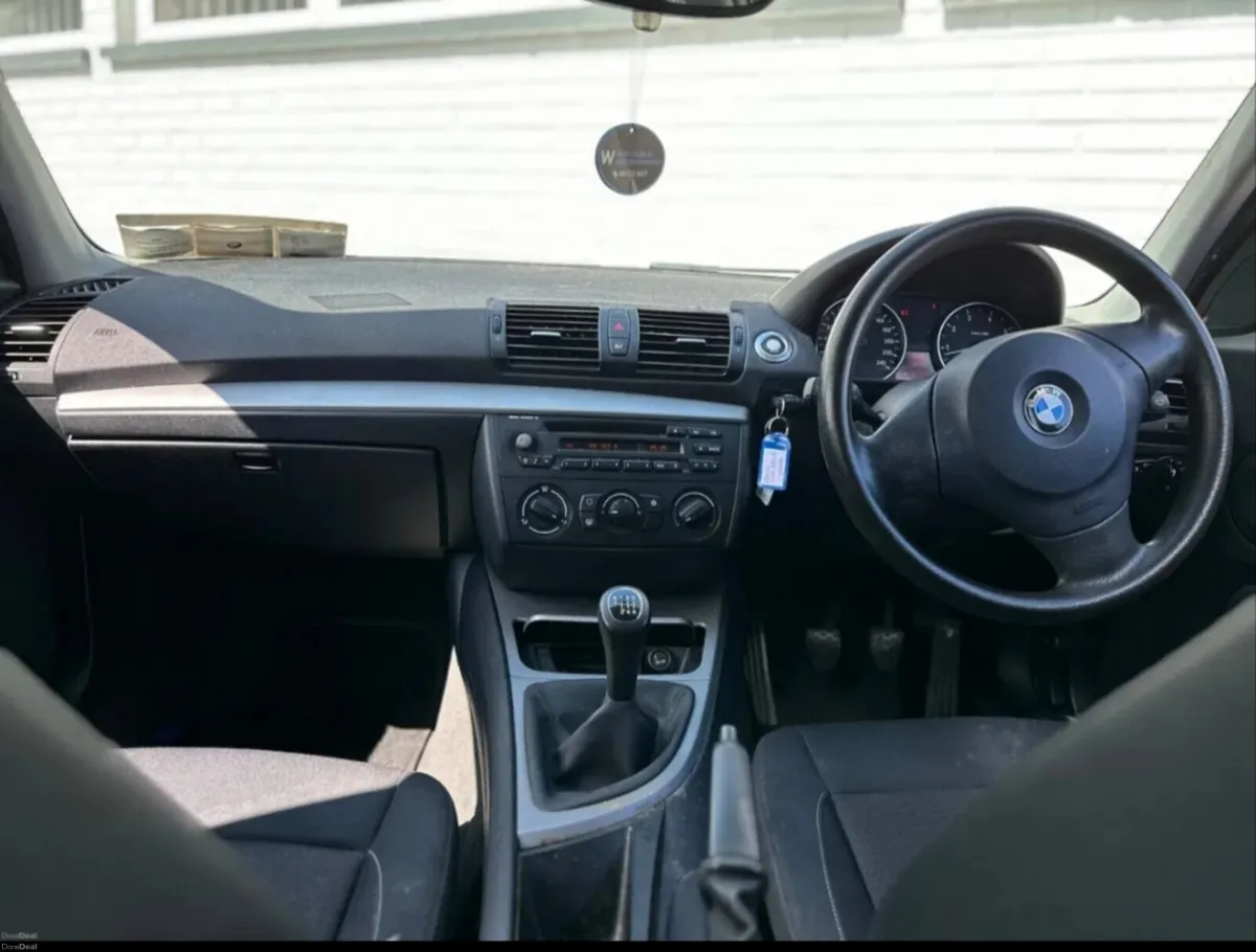 BMW 116i - Image 5