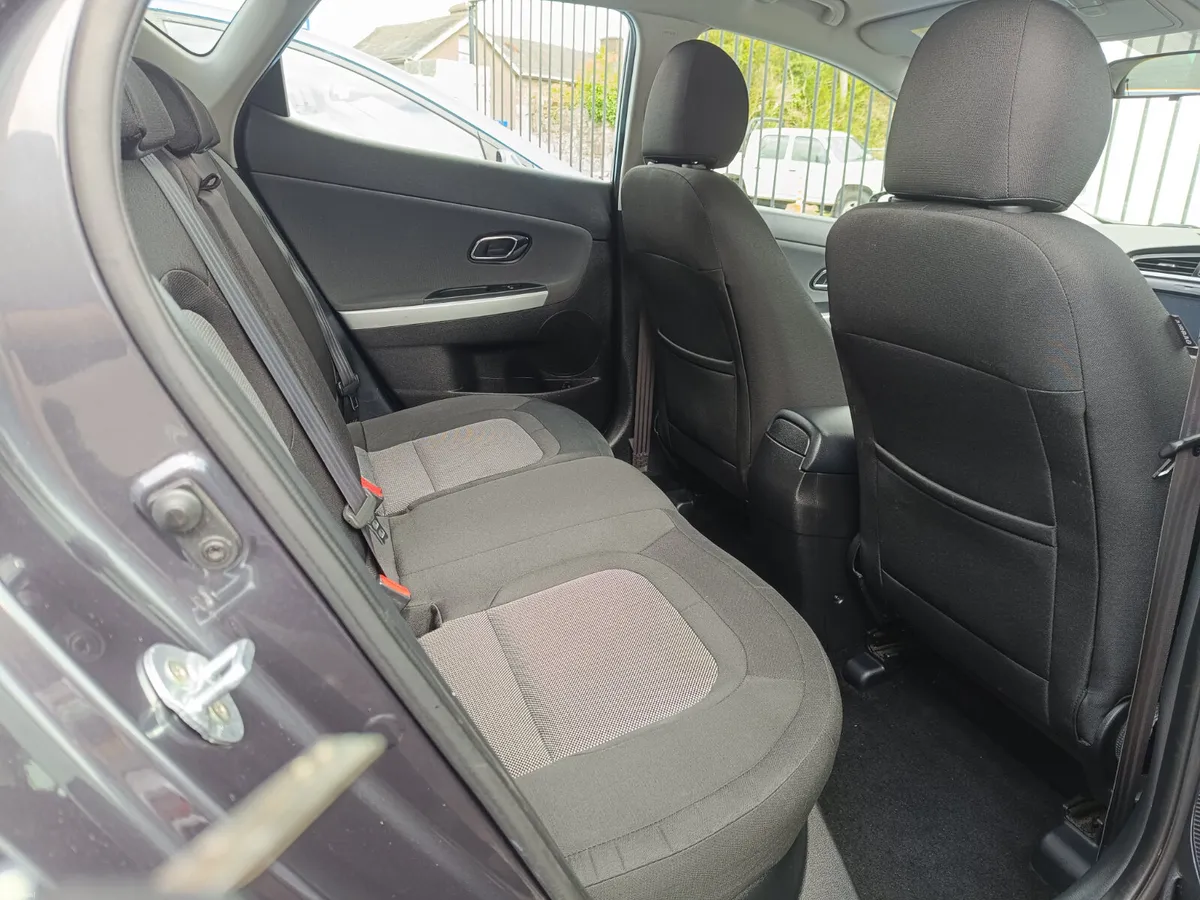 Kia Ceed 2017 - Image 6