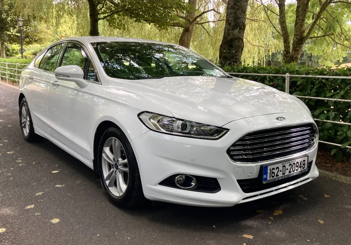 Ford Mondeo 1.5 TDCI 120 bhp Zetec Edition - Image 3