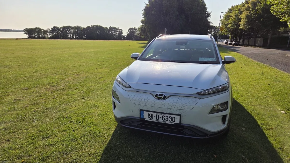 Hyundai Kona Electric 64 KW - Image 1