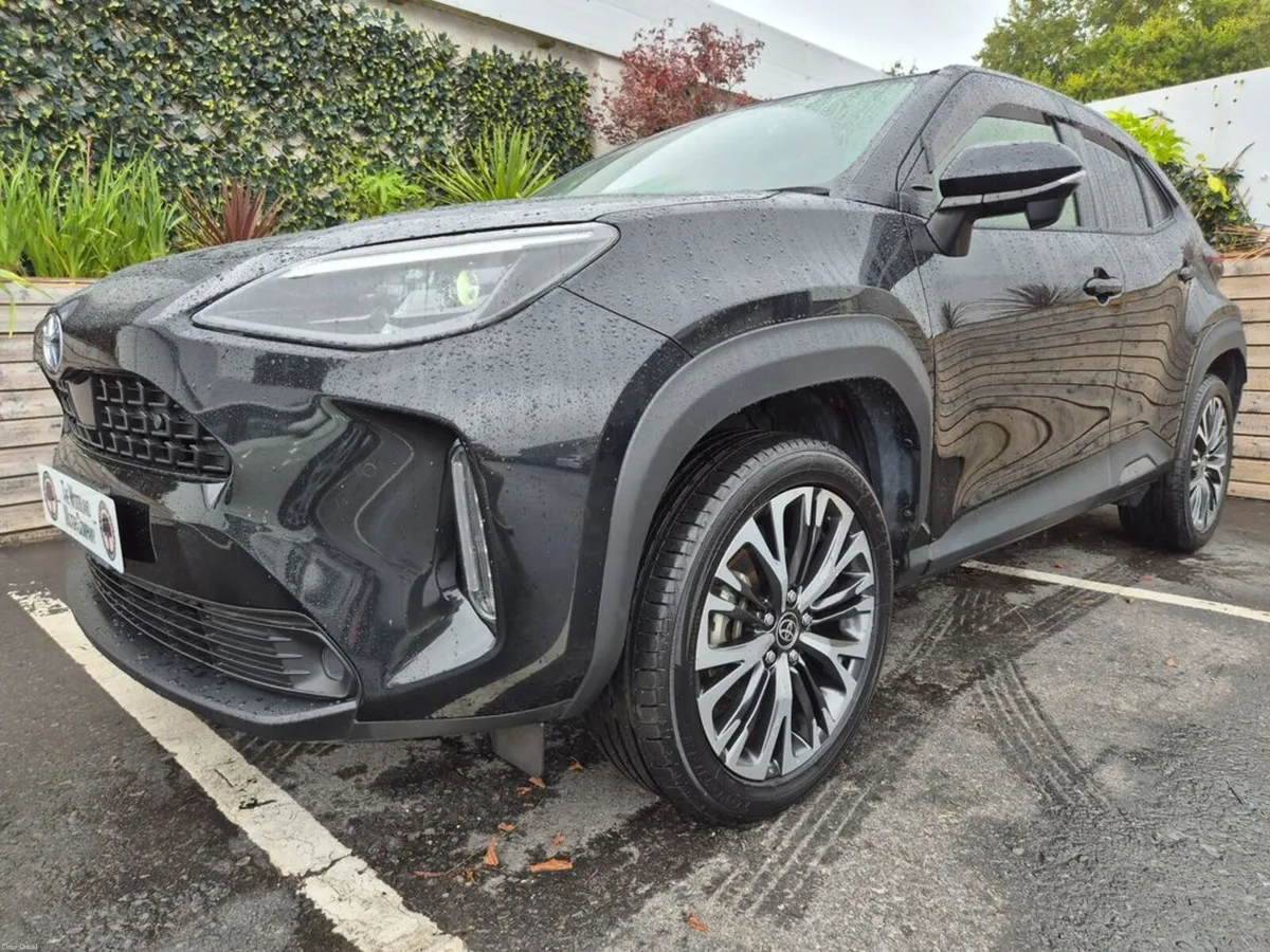 Toyota Yaris Cross 1.5 HYBRID / SOL TOP SPEC / TAX - Image 1