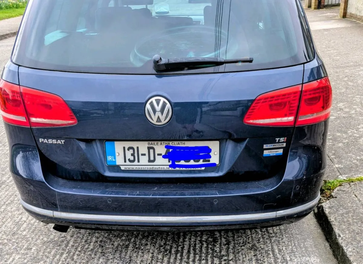 VW Passat Estate - Image 2