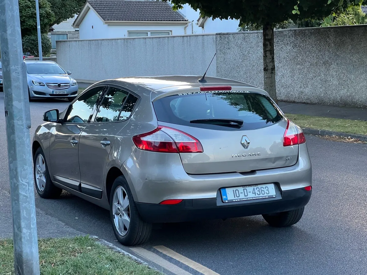 Renault Megane LOW KMS TOMTOM - Image 4