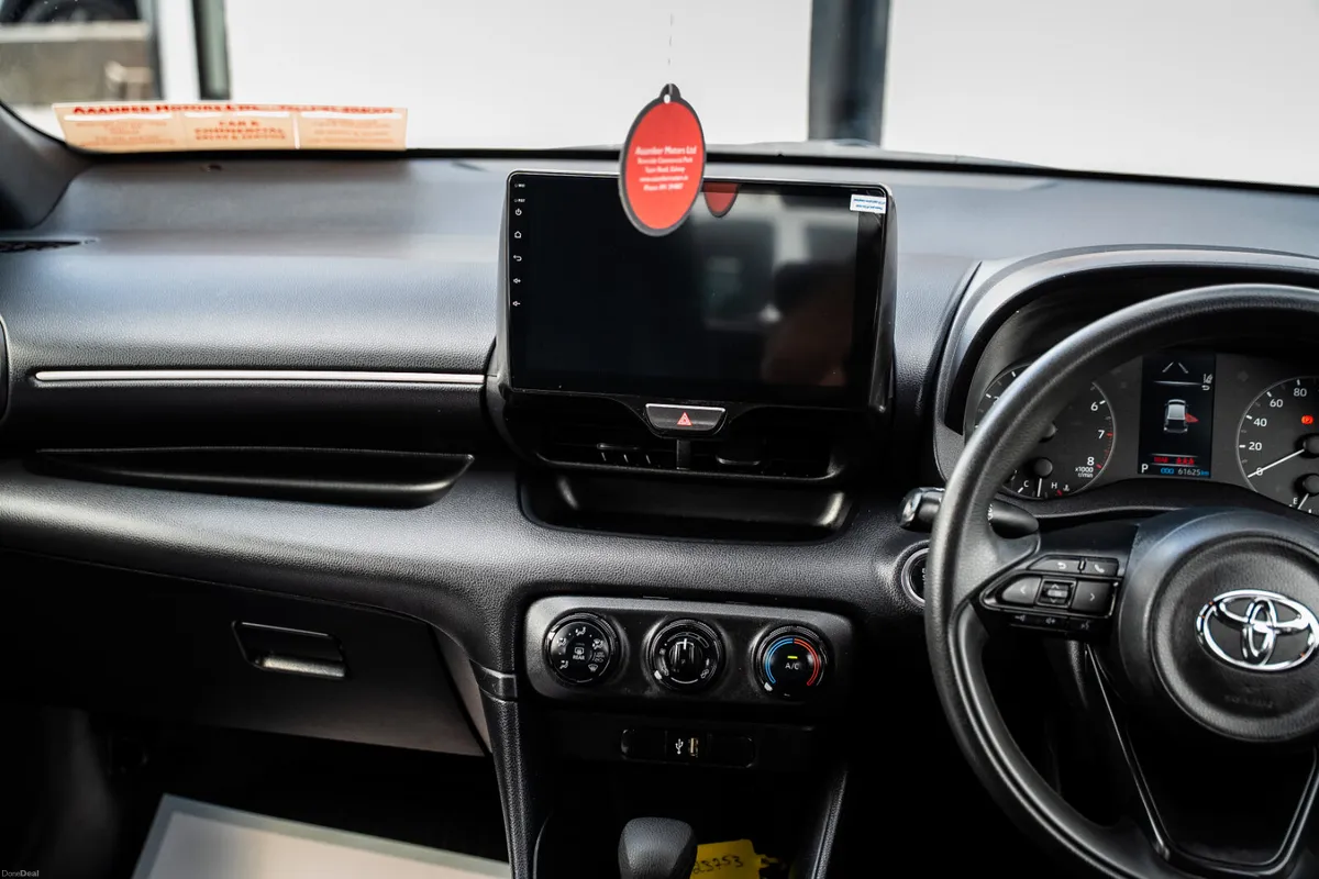 2021 Toyota Yaris Petrol Auto - Image 6