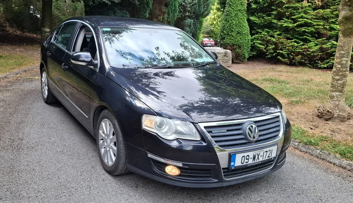 09 VW Passat ,   2lt Diesel  ,  LOW Kms - Image 4