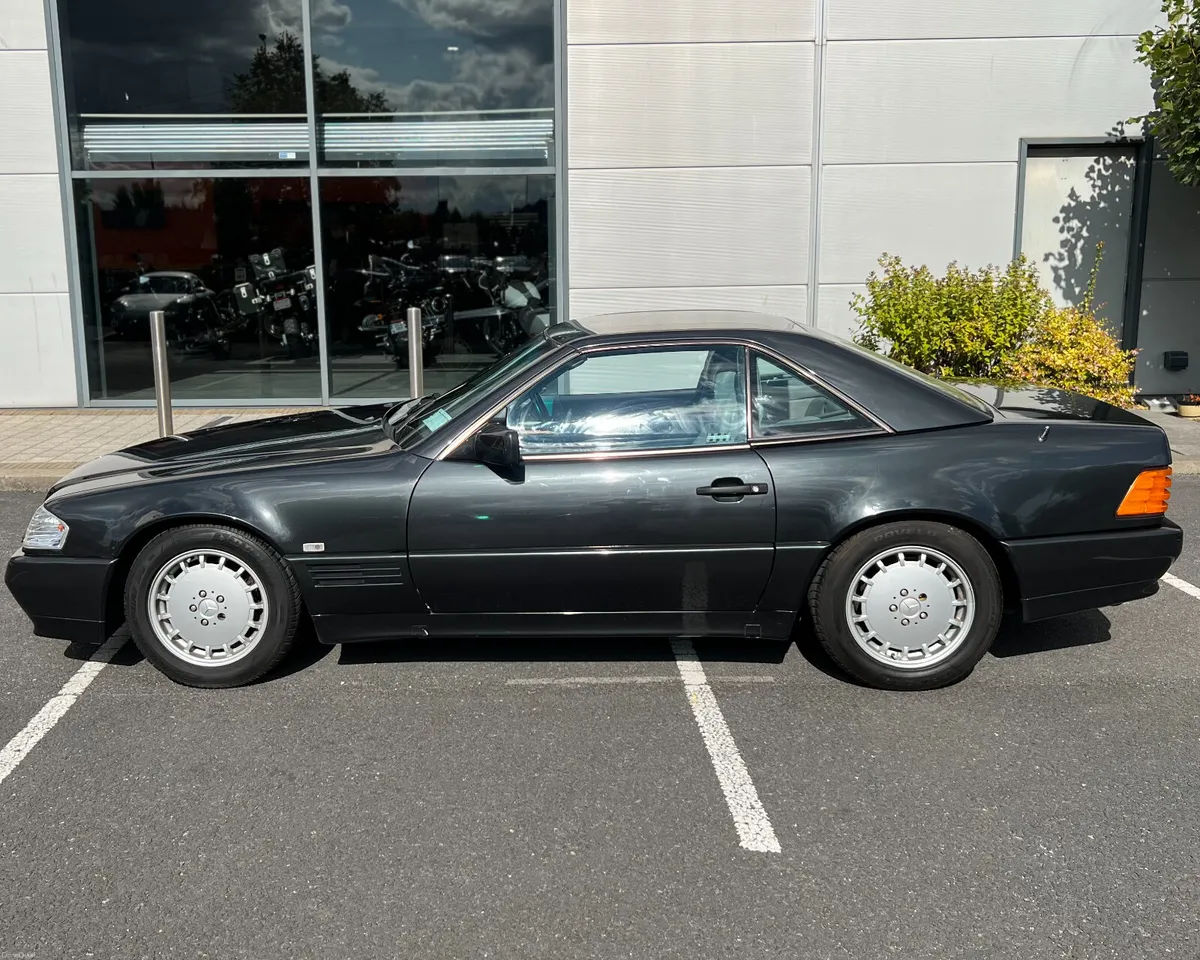 1990 Mercedes Benz SL 300 24-valve - Image 5