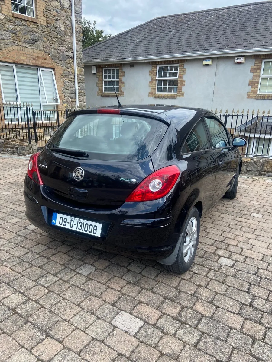 Vauxhall Corsa 2009 - Image 4
