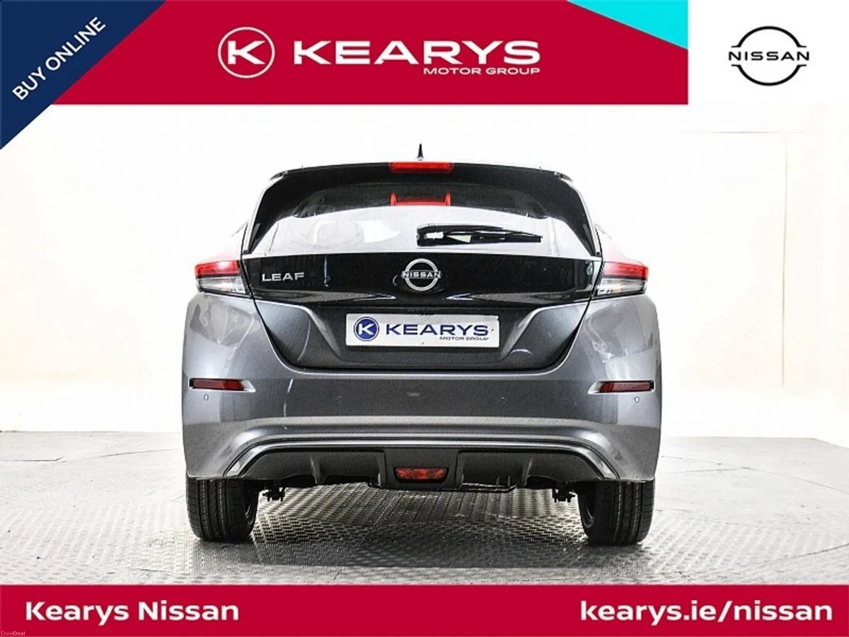 Nissan Leaf SV Premium 62 kWh - Image 2