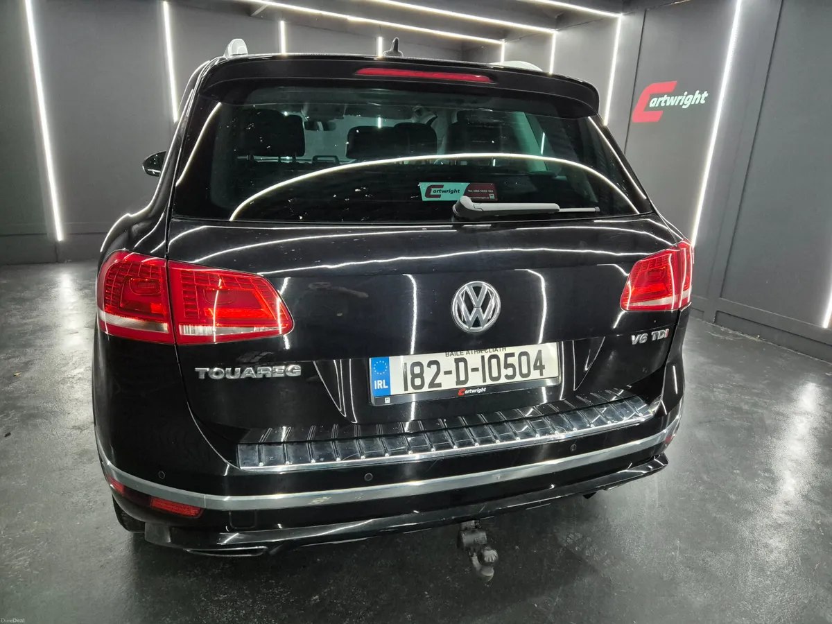 Volkswagen Touareg 2018 - Image 6
